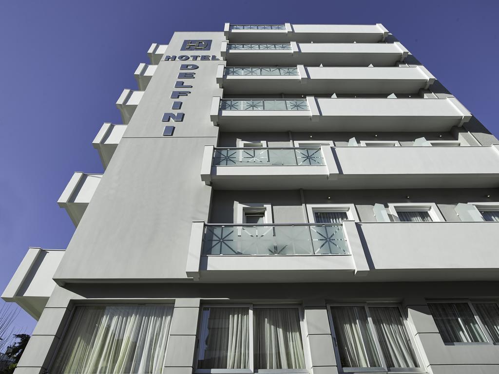 Hotel Delfini Piraeus Bagian luar foto